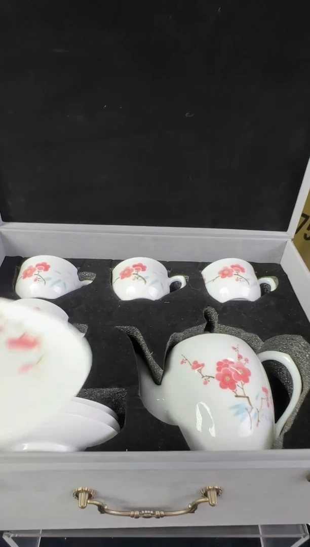 瓷翠竹红梅九头茶具