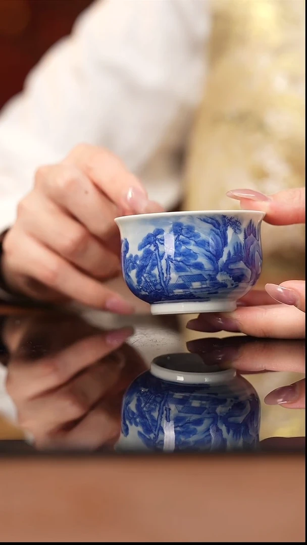 杯看山柴窑青花山水