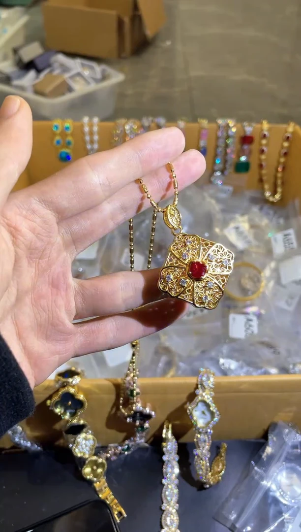 非金属无简约气质经典百搭款A126