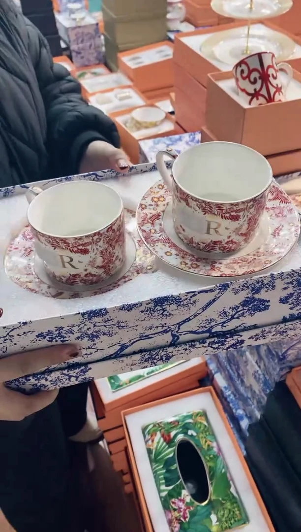 【闪购商品】杯鸿辉家品牌瓷器，京东包邮！