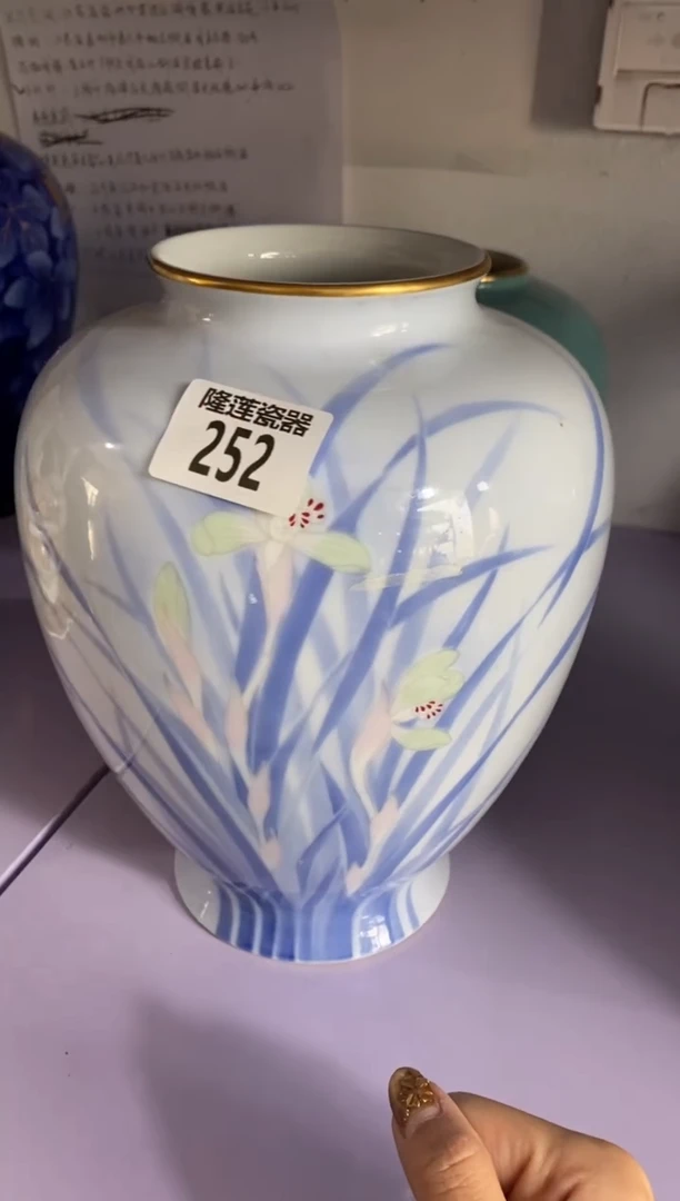 瓷片O**i隆莲瓷器欢迎大家