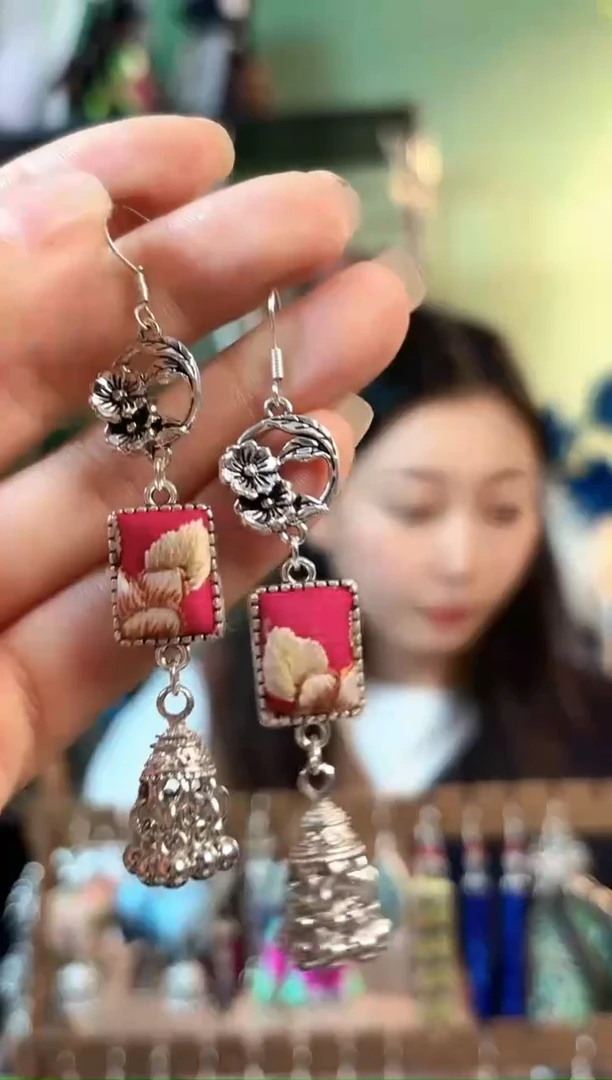 织绣彩云南阁非遗老绣733