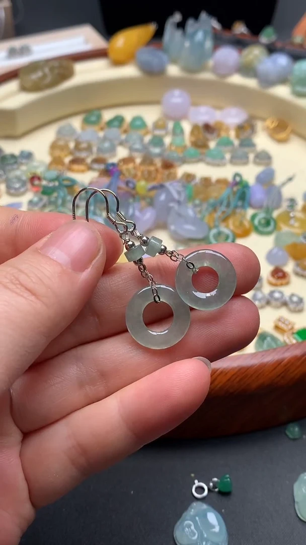 【闪购商品】翡翠耳饰银S925镶嵌翡翠甜甜圈