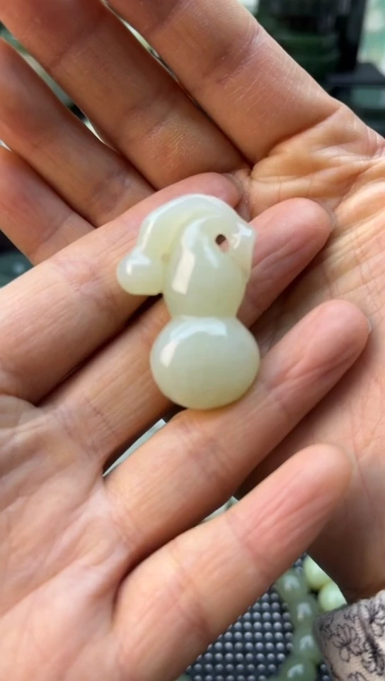 未镶嵌和田玉珠宝半成品葫芦