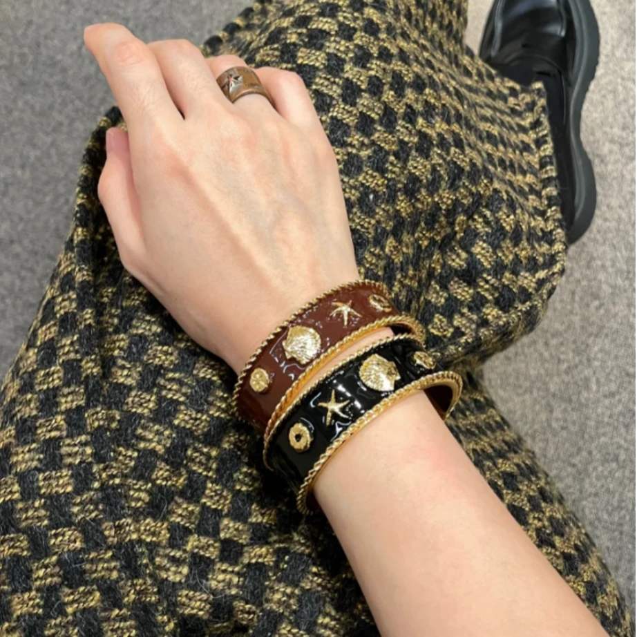 铜合金珐琅手镯 秋冬白色珐琅海星开口手镯小众设计高级感手环