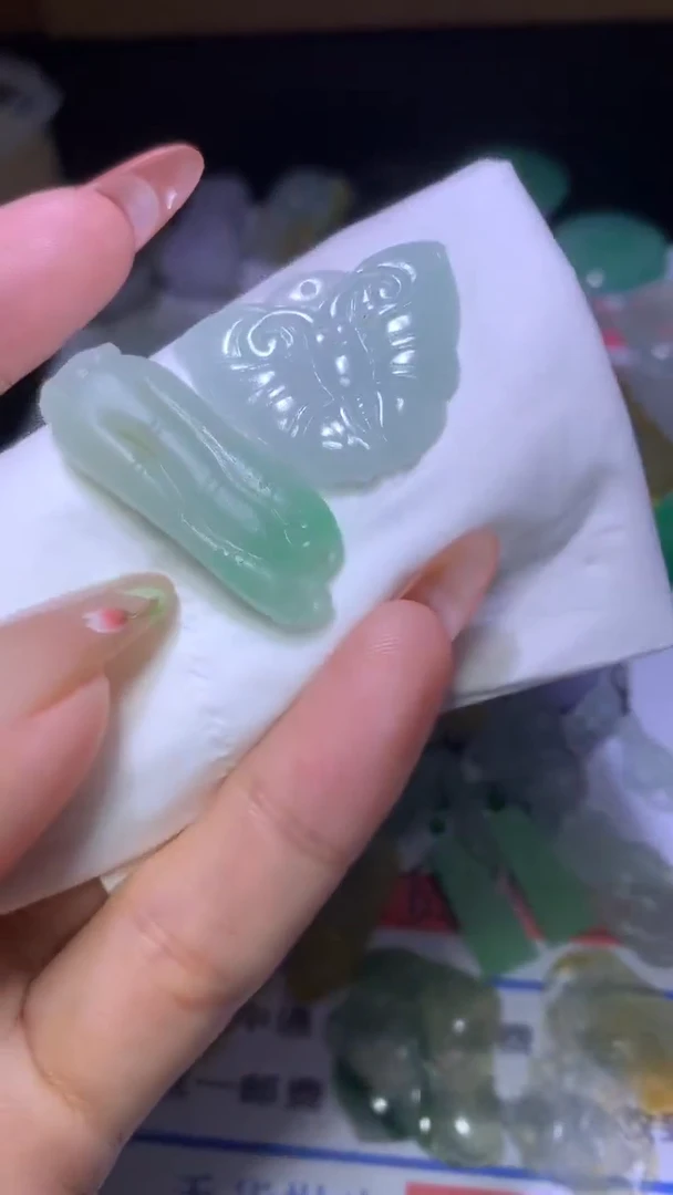 定制翡翠未镶嵌MXX010512