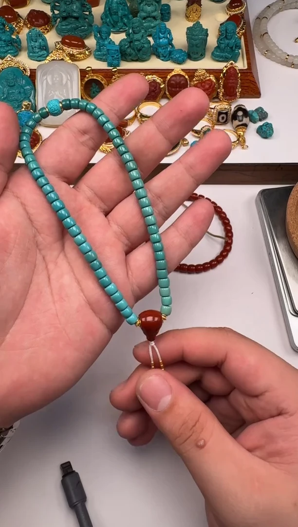 18K金镶嵌绿松石挂件如***～手串手串