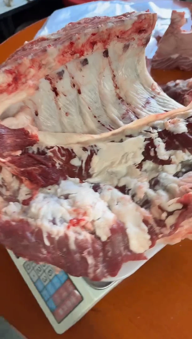 中国大陆180食用农产品艳*猪排骨5.2艳阳