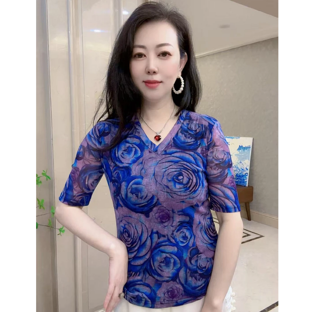 印花上衣女气质洋气显瘦显白印花T恤时尚法式小衫亲肤舒适打底衫