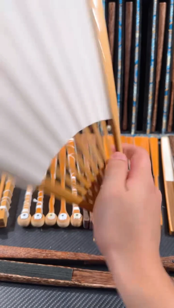 扇子陌**许新玉三合小直茄