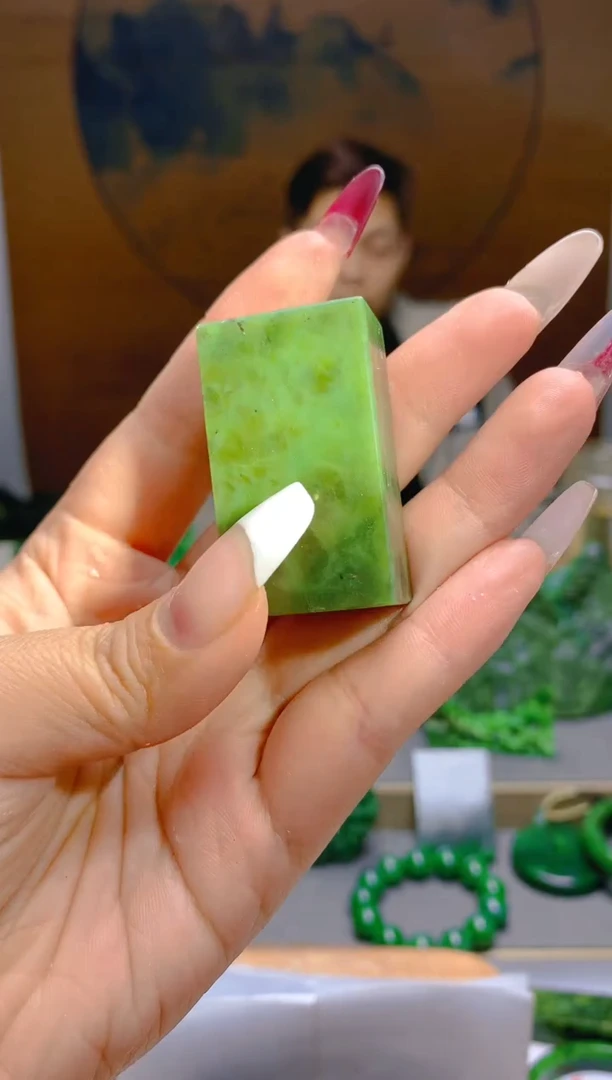 【闪购商品】和田玉（碧玉）珠宝半成品未镶嵌1