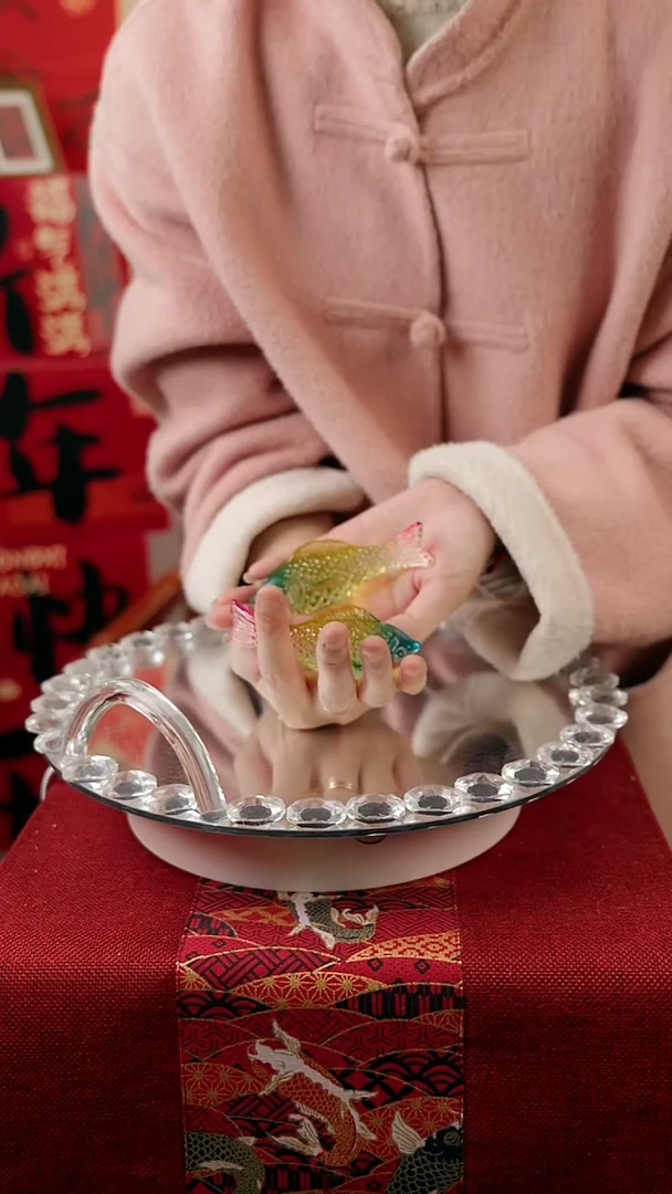 【闪购商品】琉璃彩色大鲤鱼摆件一对