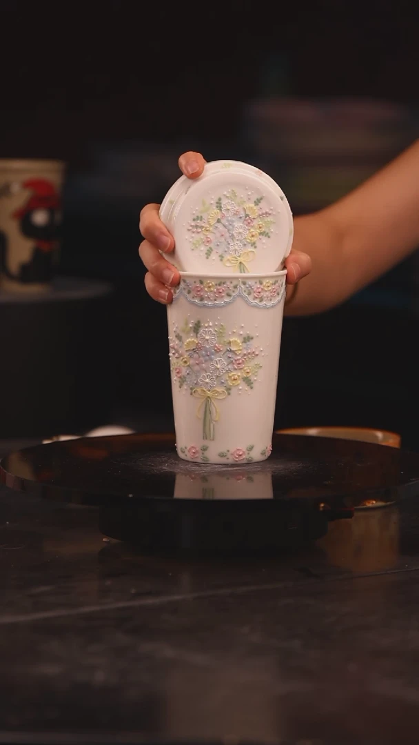 景德镇可爱设计师款陶瓷