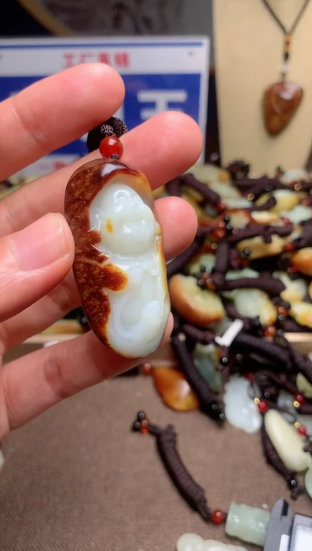 【闪购商品】和田玉颈饰未镶嵌1