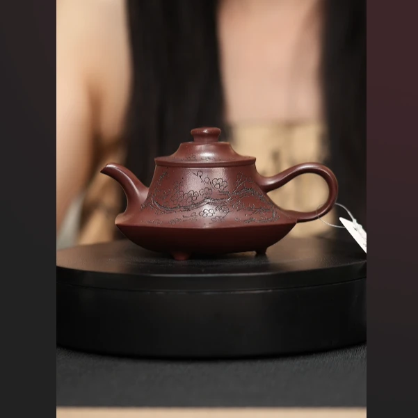 乾元紫砂 龙血砂梅花刻绘六方云炉壶
