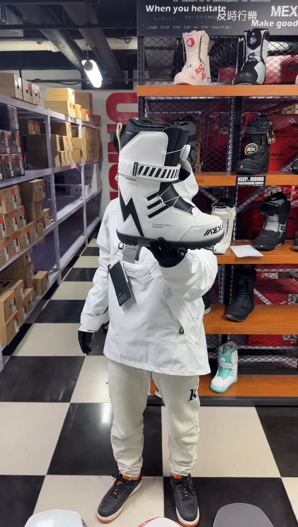 棉直播间福利ME雪鞋38码  白色