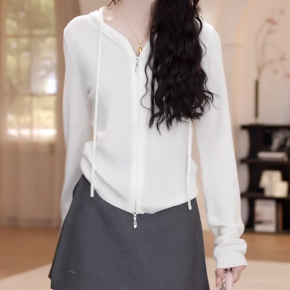 2025春夏新款百搭纯色拉链白色时尚针织开衫防晒外套长袖上衣粉色