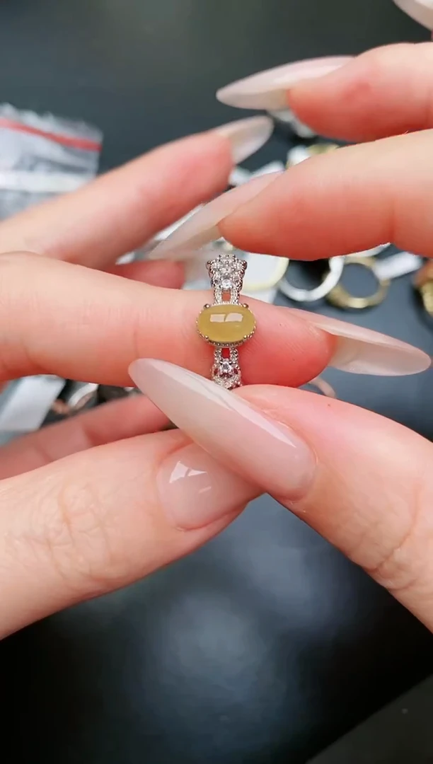 翡翠戒指银S925镶嵌.....