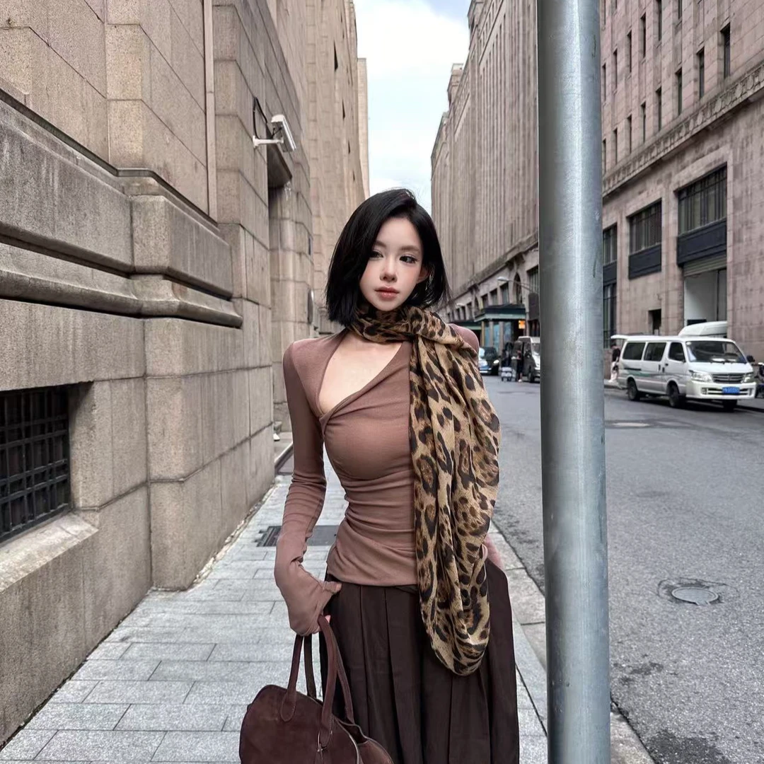 IAMFINE原创T恤不规则打底辣妹轻熟风常规袖复古长袖辣妹风