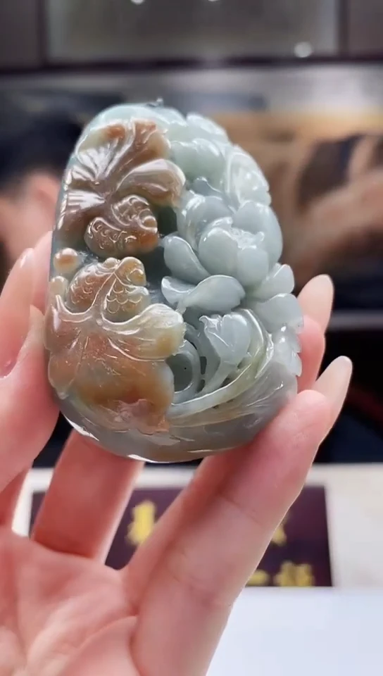 吊坠(不含链)未镶嵌翡翠370