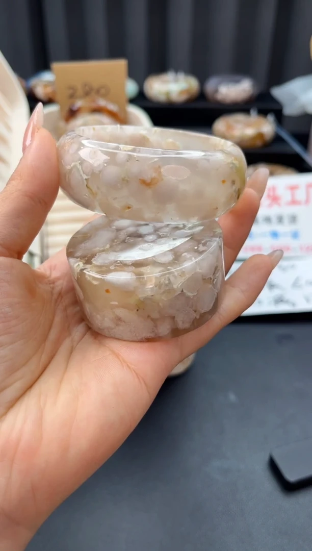 未镶嵌手镯石英质玉赠送镯心（58+圈口）