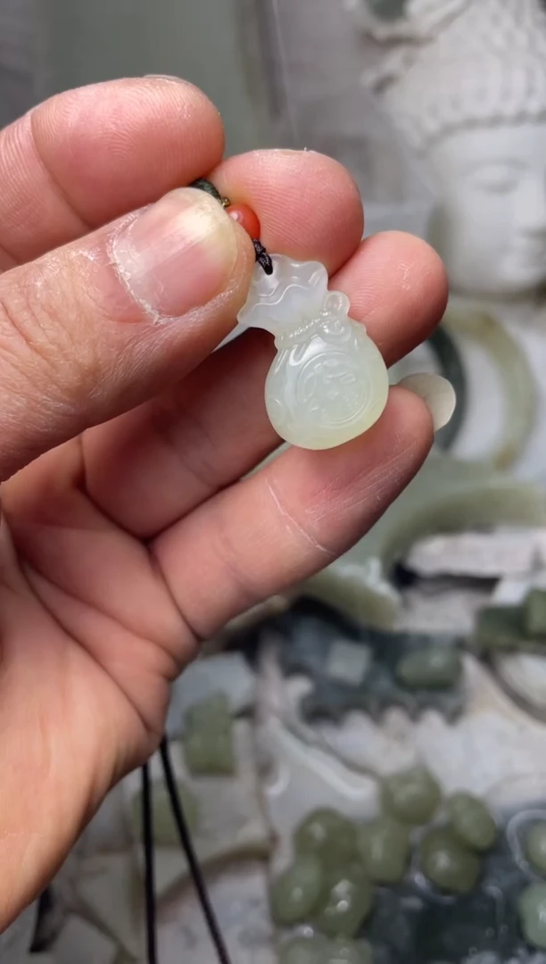 【闪购商品】和田玉颈饰未镶嵌1