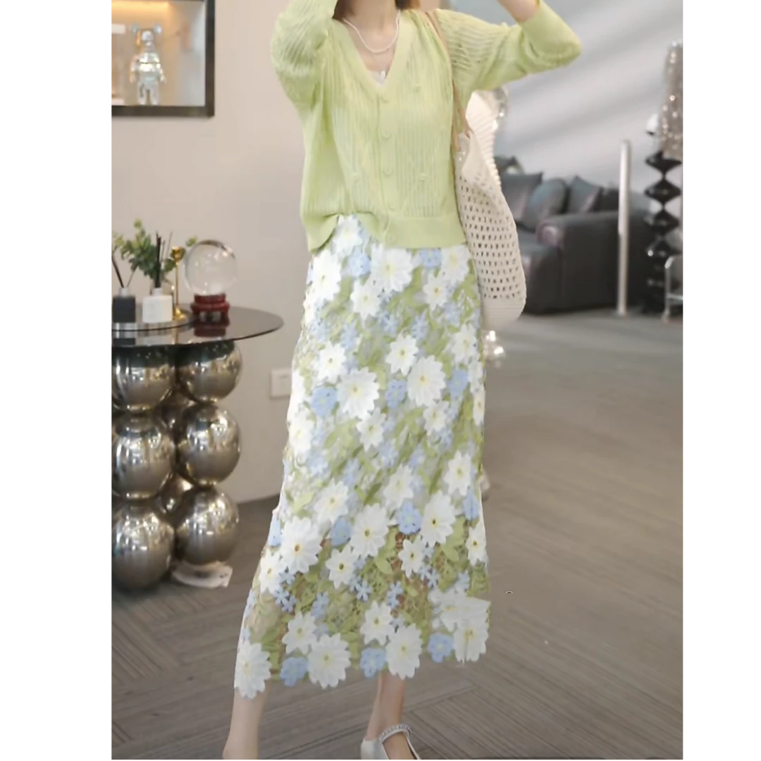 绿色针织开衫+温柔碎花A字裙半身裙两件套2025春夏新款法式套装