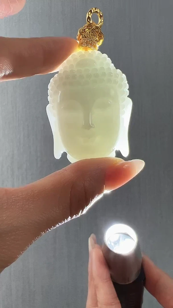 颈饰未镶嵌翡翠佛头