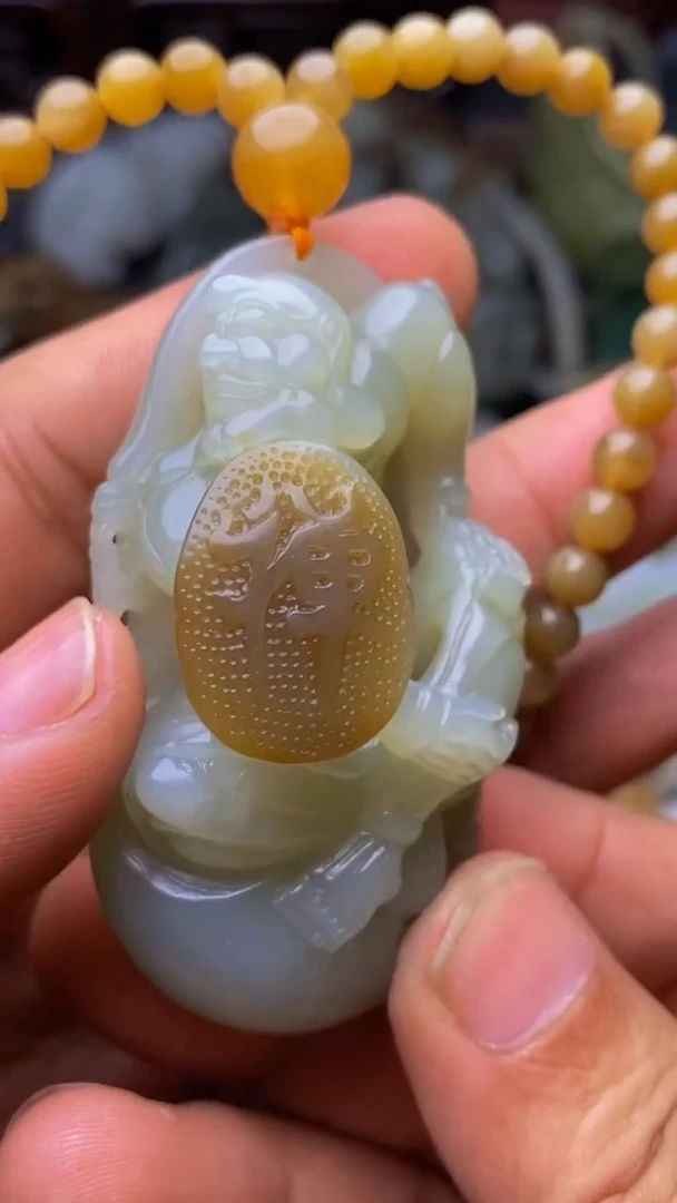 未镶嵌和田玉把件1