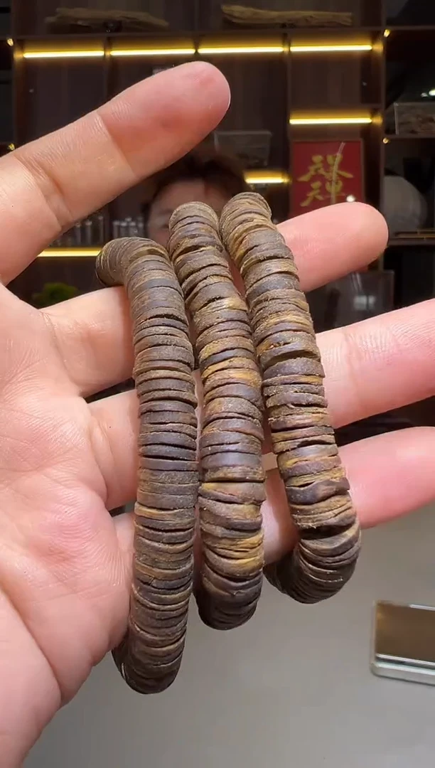 沉香沉香碎屑780号沉水片片08单圈碎屑香粉多样性发一9