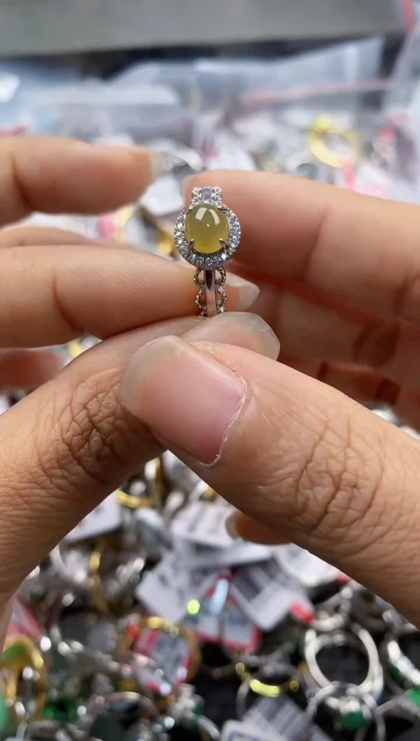 银S925镶嵌戒指翡翠666            7