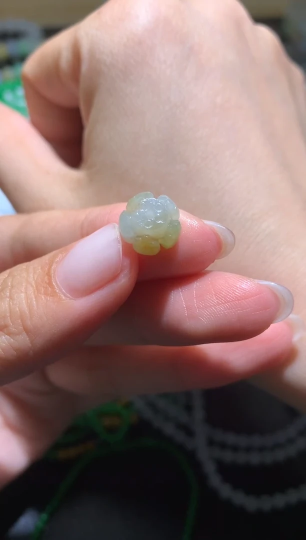 定制翡翠未镶嵌毛货