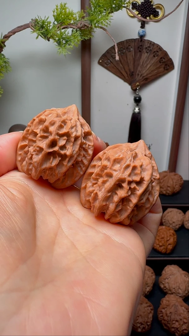 把件文玩核桃曹大龙货头 肚37