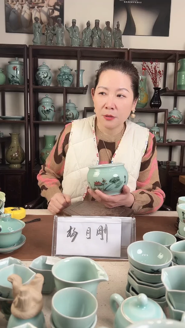 釉中彩 白菜画 钵L