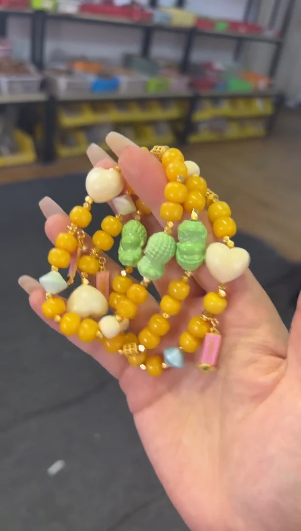 【闪购商品】蜜蜡手链银S925镶嵌8mm蜜蜡桶猛犸宝宝佛多样性发其一