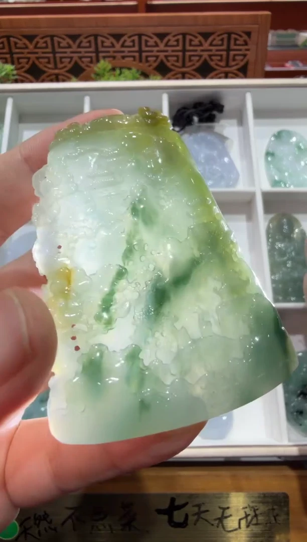 未镶嵌挂件翡翠A货翡翠多样性孤品