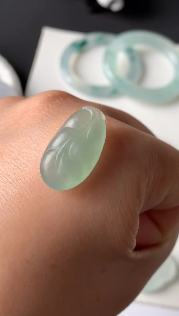 未镶嵌定制翡翠0232329420