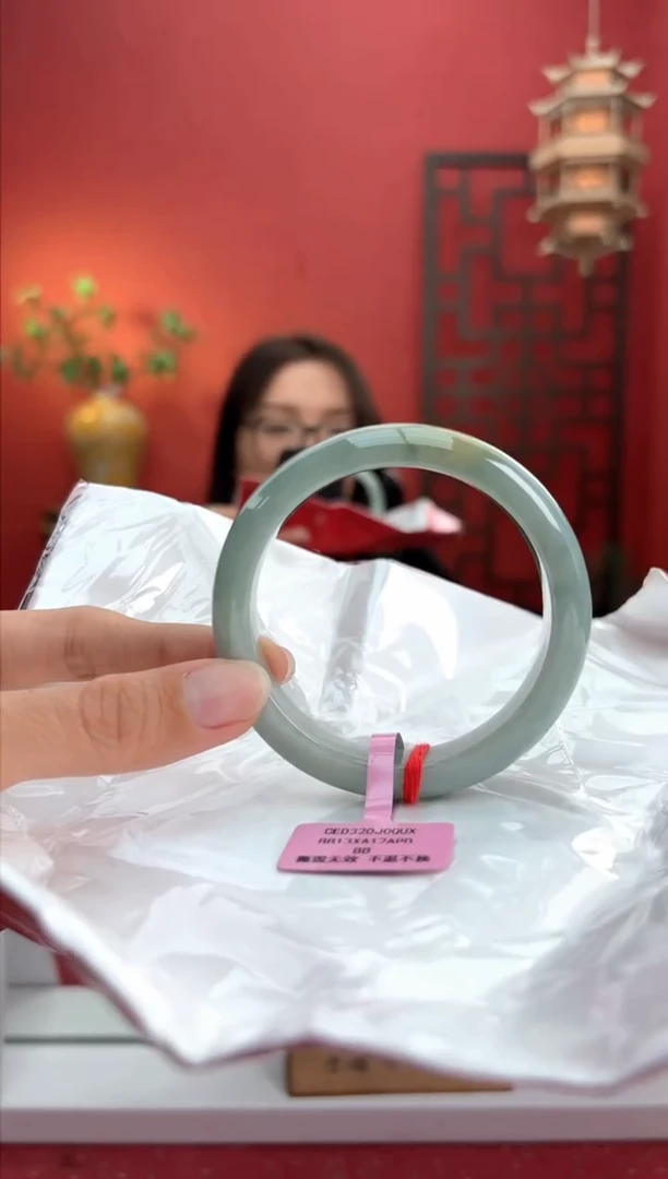 未镶嵌手镯翡翠翡翠手镯9