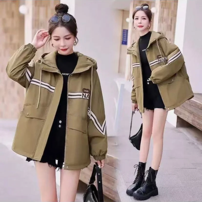 惠！秋冬加棉新款连帽冲锋衣外套-1607