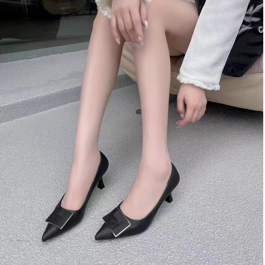 61235 新款法式小跟气质高跟鞋女细跟尖头百搭单鞋