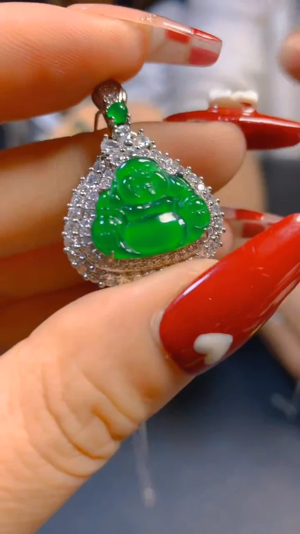 【闪购商品】翡翠吊坠(赠链)未镶嵌0582035675多样性发一