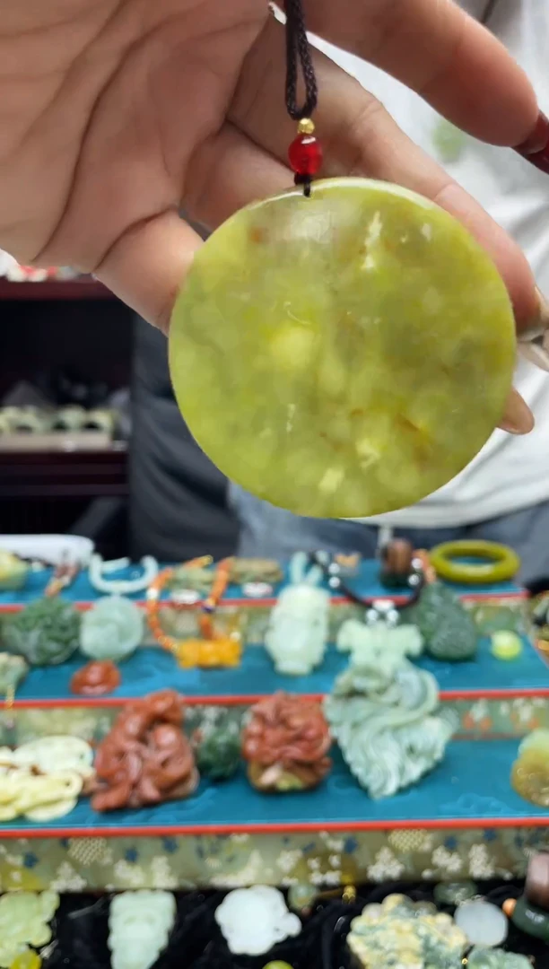 未镶嵌岫玉吊坠多样性发*货拍一发一