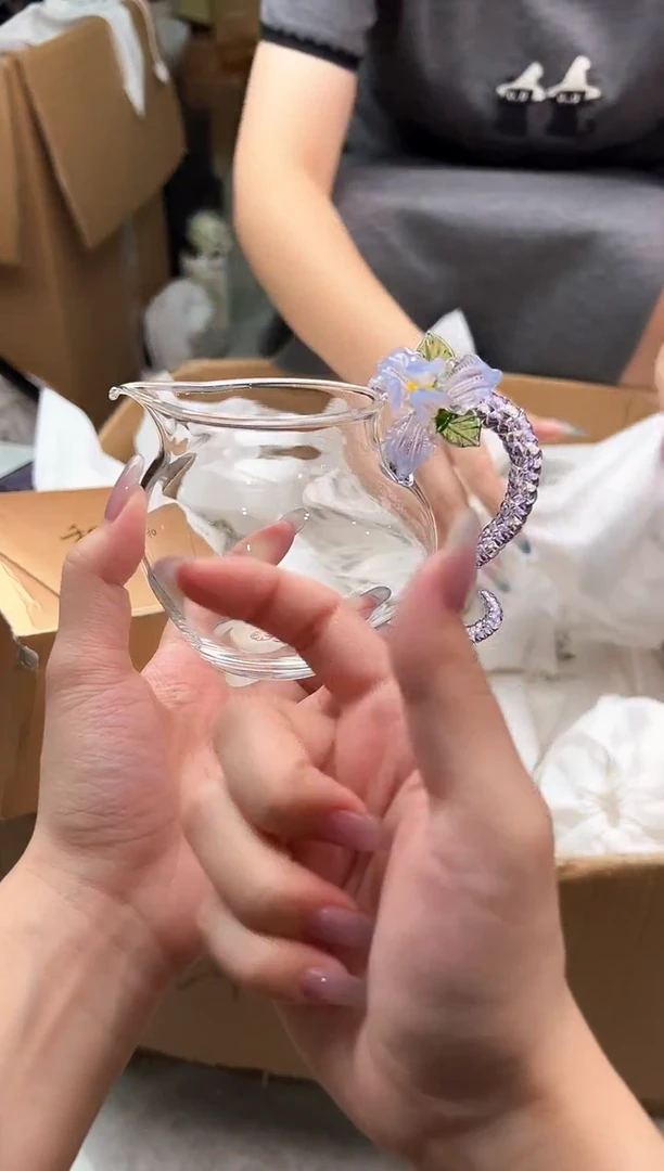 禾墨鸢然浅紫色
