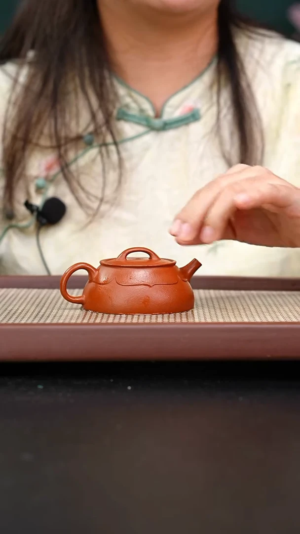 茶壶紫砂朱泥莲韵