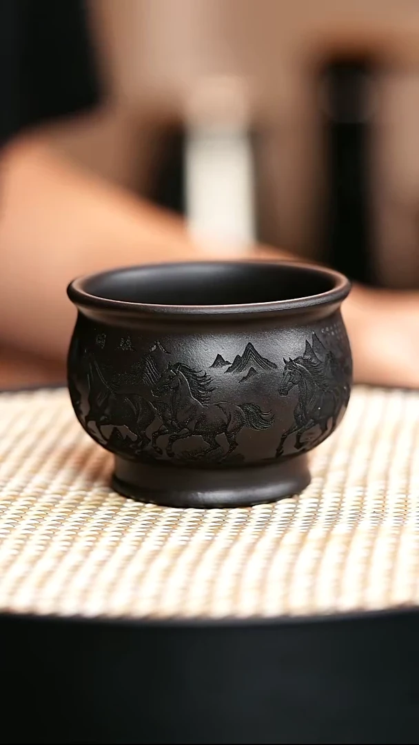 紫砂茶宠石黄八骏图主人杯