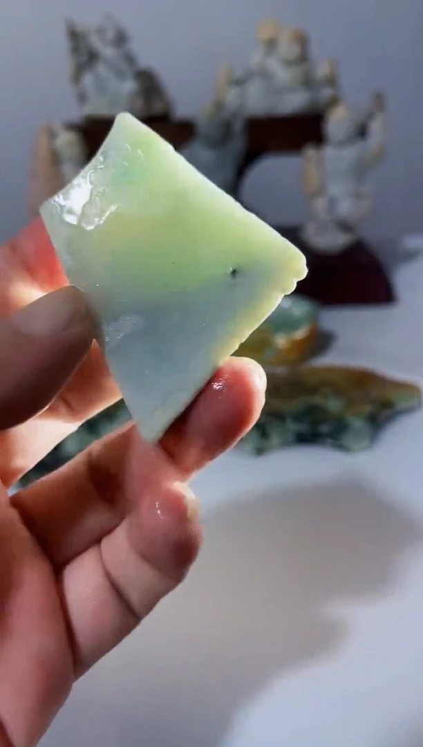 未镶嵌摆件翡翠A33