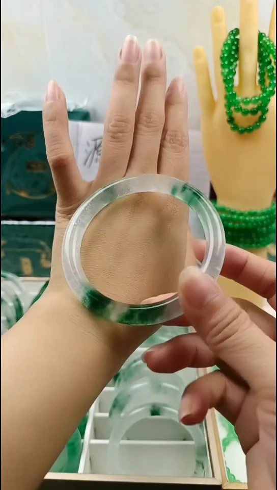 手镯玛瑙/玉髓未镶嵌手镯