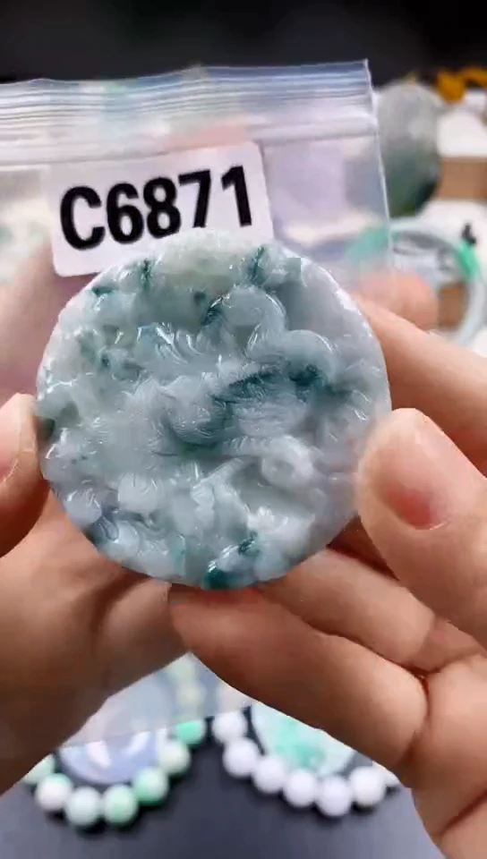 颈饰未镶嵌翡翠天然翡翠吊坠挂件