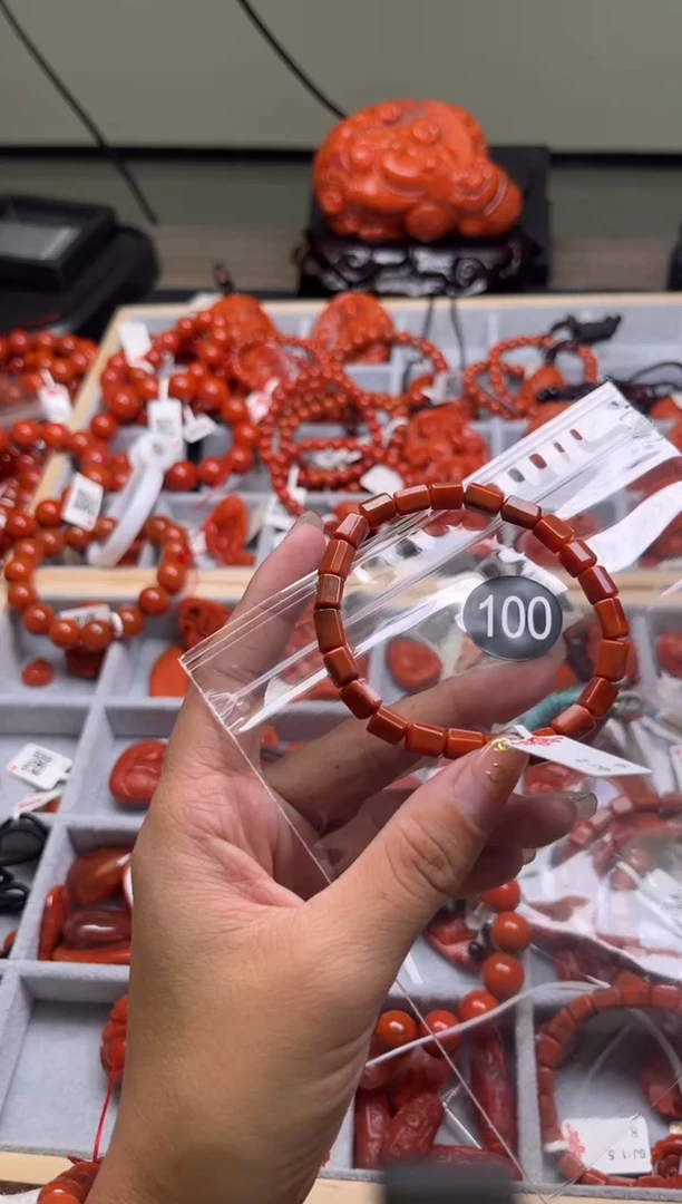 【闪购商品】南红玛瑙珠宝奇石未镶嵌100-6+随机多样性/一条