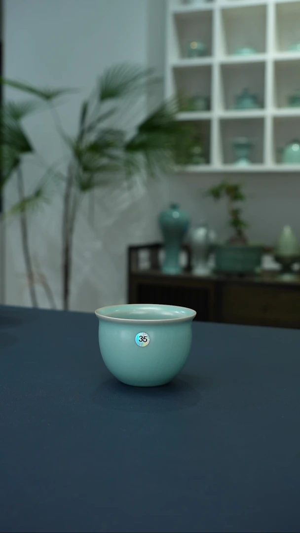 瓷片35号天蓝釉缸杯微瑕简包孤品福利     洁